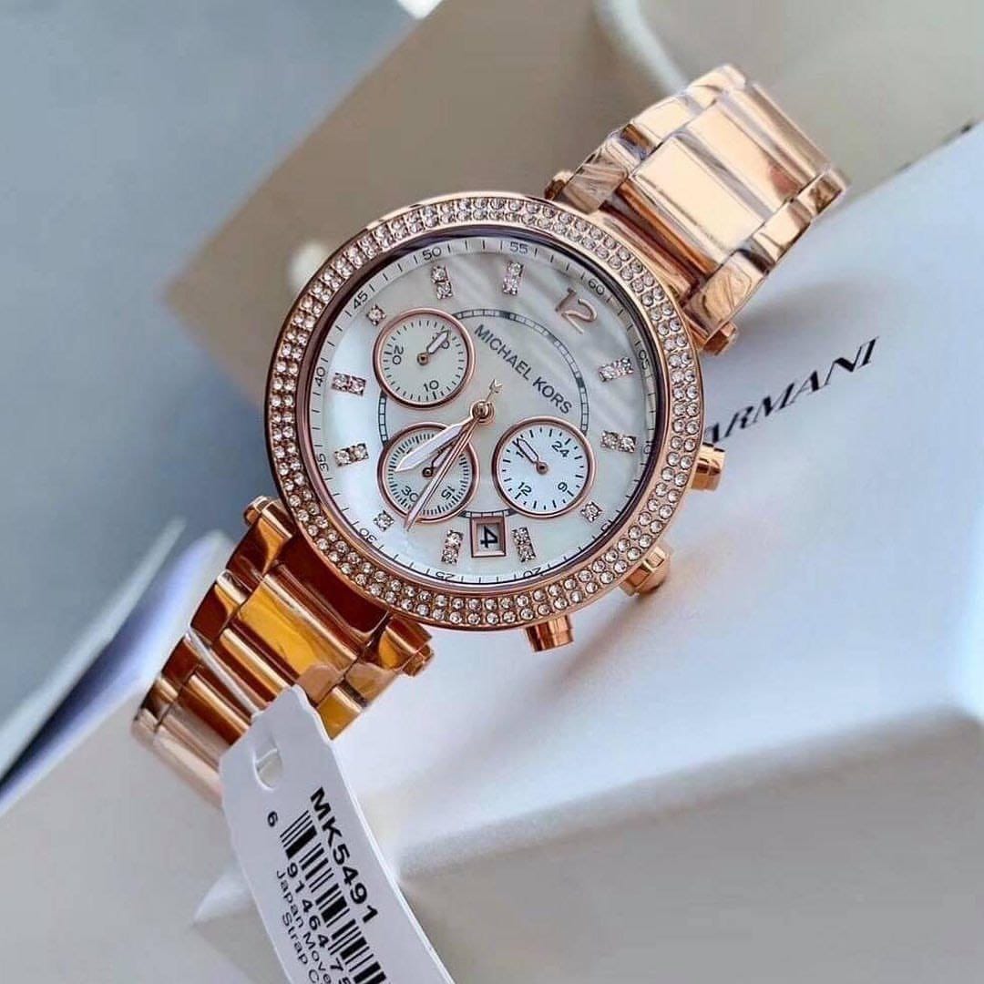 Michael Kors Luxury Gold
